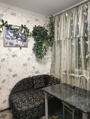 Продам трехкомнатную (3-комн.) квартиру, Братиславская ул, 31к3, Москва г