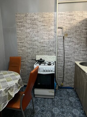 Продам двухкомнатную (2-комн.) квартиру, Большая Академическая ул, 57, Москва г