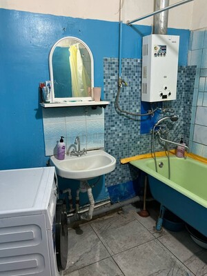 Продам двухкомнатную (2-комн.) квартиру, Большая Академическая ул, 57, Москва г