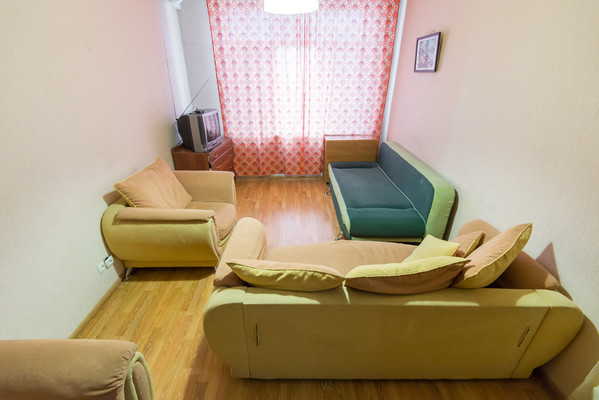 Продам двухкомнатную (2-комн.) квартиру, 2-я Пролетарская ул, 52/54, Ростов-на-Дону г