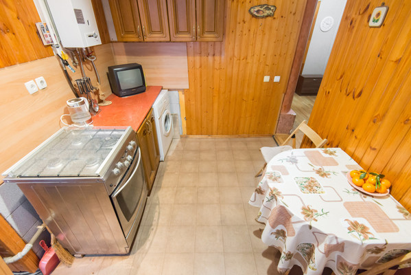 Продам двухкомнатную (2-комн.) квартиру, 2-я Пролетарская ул, 52/54, Ростов-на-Дону г