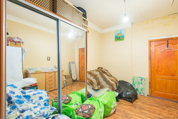 Продам двухкомнатную (2-комн.) квартиру, 2-я Пролетарская ул, 52/54, Ростов-на-Дону г