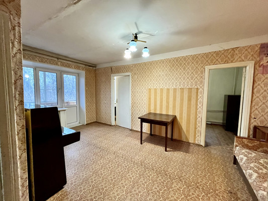 Продам двухкомнатную (2-комн.) квартиру, Комсомольская ул, 2а, Икша рп