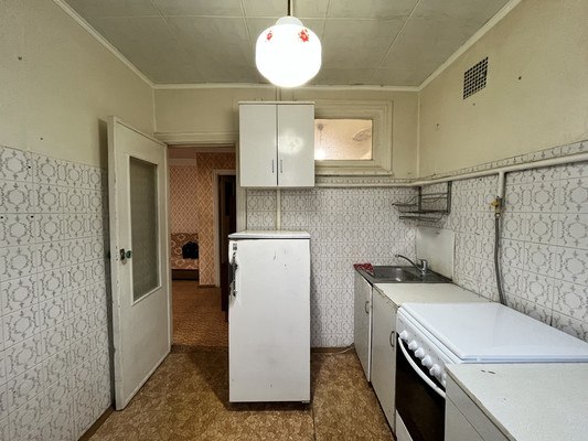 Продам двухкомнатную (2-комн.) квартиру, Комсомольская ул, 2а, Икша рп