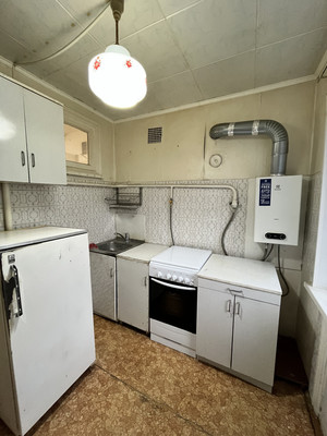 Продам двухкомнатную (2-комн.) квартиру, Комсомольская ул, 2а, Икша рп