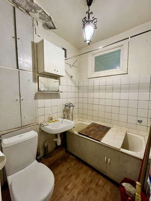 Продам двухкомнатную (2-комн.) квартиру, Комсомольская ул, 2а, Икша рп