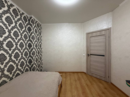 Продам двухкомнатную (2-комн.) квартиру, Крайняя ул, 8, Гурьевск г