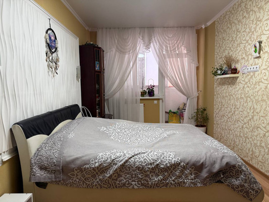 Продам двухкомнатную (2-комн.) квартиру, Крайняя ул, 8, Гурьевск г