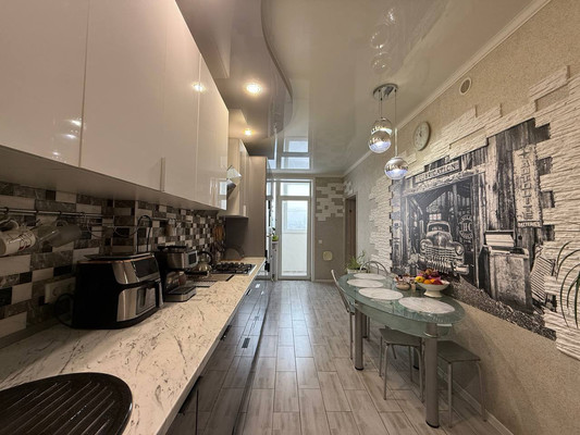 Продам двухкомнатную (2-комн.) квартиру, Крайняя ул, 8, Гурьевск г