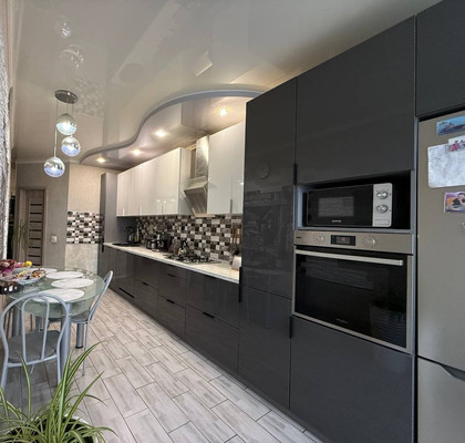 Продам двухкомнатную (2-комн.) квартиру, Крайняя ул, 8, Гурьевск г