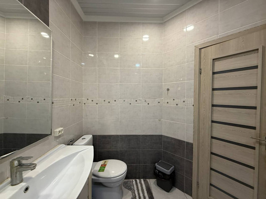 Продам двухкомнатную (2-комн.) квартиру, Крайняя ул, 8, Гурьевск г