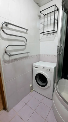 Продам двухкомнатную (2-комн.) квартиру, Школьная (Центральный мкр.) ул, 3, Домодедово г