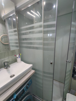 Продам трехкомнатную (3-комн.) квартиру, Керамический проезд, 63к2, Москва г