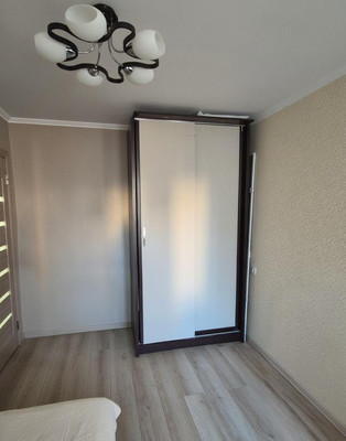 Продам однокомнатную (1-комн.) квартиру, Русская ул, 38а, Симферополь г