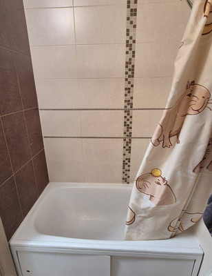 Продам однокомнатную (1-комн.) квартиру, Русская ул, 38а, Симферополь г