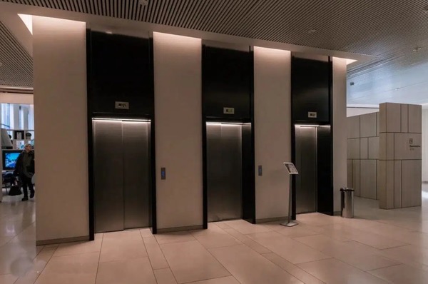 Продам коммерческое помещение 26,5 м2, Социалистическая ул, 21, Санкт-Петербург г