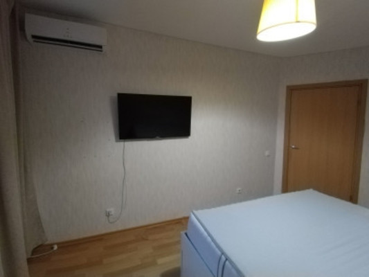 Сдам однокомнатную (1-комн.) квартиру, Фёдора Абрамова ул, 8, Парголово п