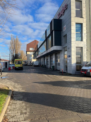 Продам коммерческое помещение 1 108,4 м2, Киевская ул, 19кб, Калининград г