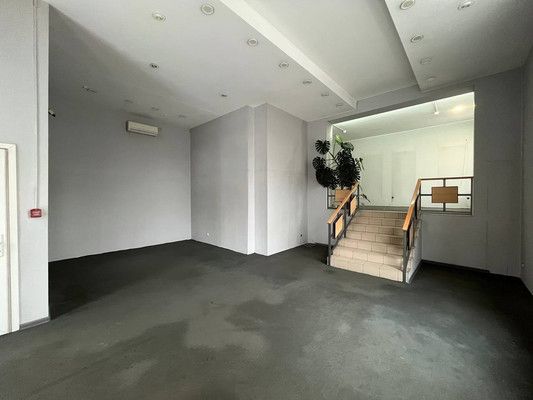 Сдам коммерческое помещение 126,8 м2, Чайковского ул, 2, Калининград г