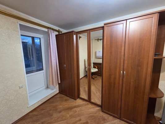 Продам двухкомнатную (2-комн.) квартиру, Хромова ул, 7/1к1, Москва г