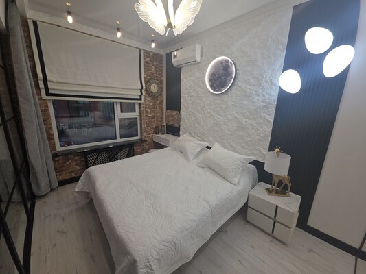 Продам однокомнатную (1-комн.) квартиру, Крузенштерна ул, 9, Москва г