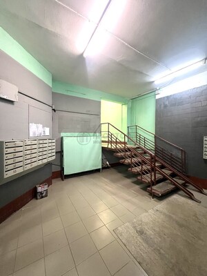 Продам двухкомнатную (2-комн.) квартиру, 2-я Синичкина ул, 9к1, Москва г