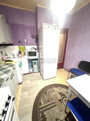 Продам двухкомнатную (2-комн.) квартиру, 2-я Синичкина ул, 9к1, Москва г