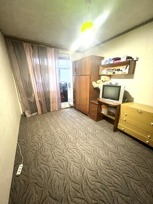 Продам двухкомнатную (2-комн.) квартиру, 2-я Синичкина ул, 9к1, Москва г