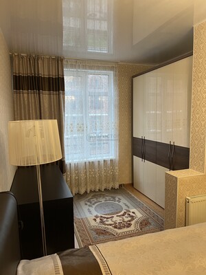 Продам двухкомнатную (2-комн.) квартиру, Парковая ул, 4, Сабурово д