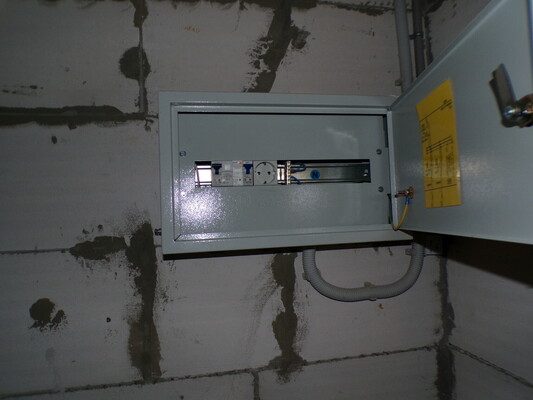 Продам однокомнатную (1-комн.) квартиру, Красного Маяка ул, 26А, Москва г