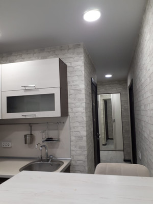 Сдам однокомнатную (1-комн.) квартиру, Коммуны ул, 32к2, Санкт-Петербург г