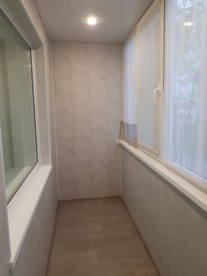 Сдам однокомнатную (1-комн.) квартиру, Коммуны ул, 32к2, Санкт-Петербург г