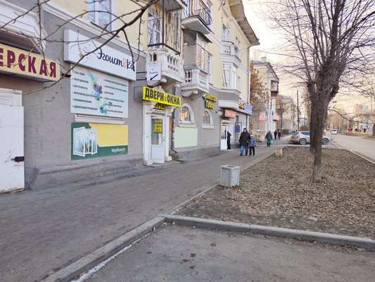 Сдам торговое помещение 92,2 м2, Ломоносова ул, 24, Екатеринбург г