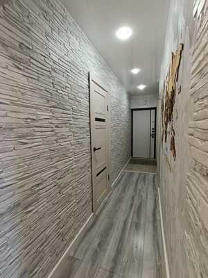 Продам трехкомнатную (3-комн.) квартиру, Калинина ул, 135, Ишим г