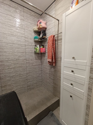 Продам трехкомнатную (3-комн.) квартиру, Калинина ул, 135, Ишим г