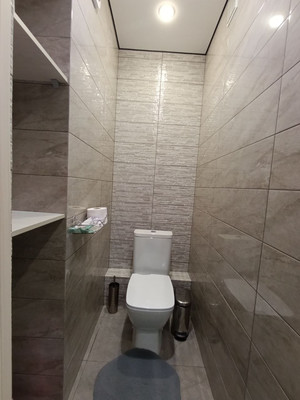 Продам трехкомнатную (3-комн.) квартиру, Калинина ул, 135, Ишим г