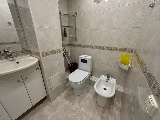 Сдам трехкомнатную (3-комн.) квартиру, Лопасненская ул, 11, Чехов г