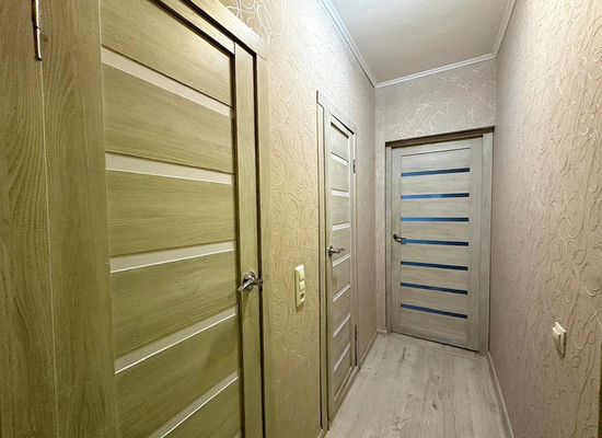 Продам двухкомнатную (2-комн.) квартиру, Земская ул, 21, Чехов г