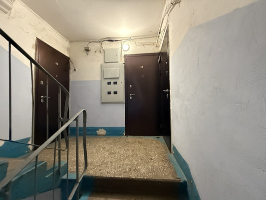 Продам двухкомнатную (2-комн.) квартиру, 50 лет Октября ул, 15, Гамово с