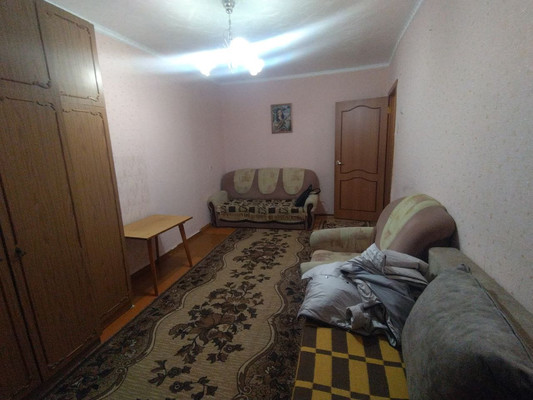 Продам однокомнатную (1-комн.) квартиру, Республики ул, 10, Ишим г