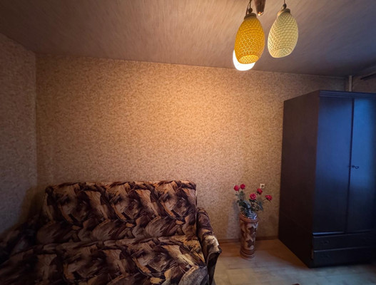 Продам двухкомнатную (2-комн.) квартиру, Сколковское ш, 32к2, Москва г