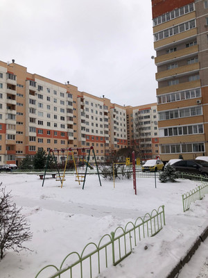 Продам трехкомнатную (3-комн.) квартиру, Завокзальная ул, 6, Великий Новгород г