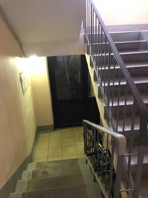 Продам трехкомнатную (3-комн.) квартиру, Завокзальная ул, 6, Великий Новгород г