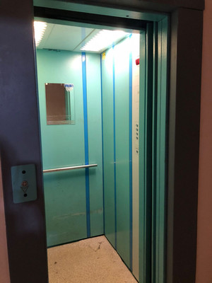 Продам трехкомнатную (3-комн.) квартиру, Завокзальная ул, 6, Великий Новгород г