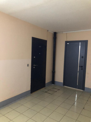 Продам трехкомнатную (3-комн.) квартиру, Завокзальная ул, 6, Великий Новгород г