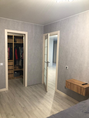 Продам трехкомнатную (3-комн.) квартиру, Завокзальная ул, 6, Великий Новгород г