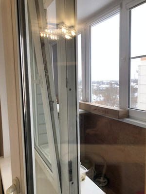 Продам трехкомнатную (3-комн.) квартиру, Завокзальная ул, 6, Великий Новгород г