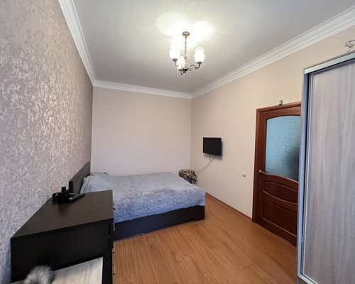 Продам двухкомнатную (2-комн.) квартиру, Ленина пр-кт, 52, Нижний Тагил г