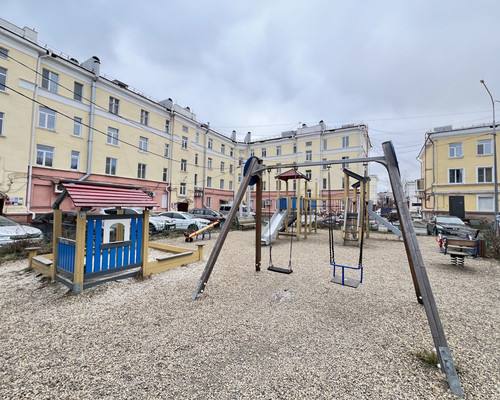 Продам двухкомнатную (2-комн.) квартиру, Ленина пр-кт, 52, Нижний Тагил г