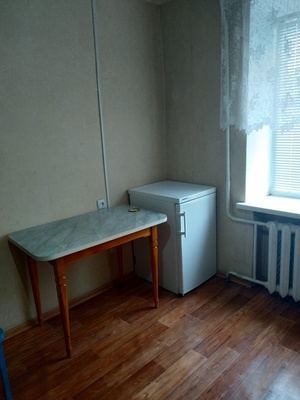 Продам комнату в 4-комн. квартире, Ленина ул, 77, Волгодонск г